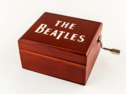 Caja de música grabada con The Beatles